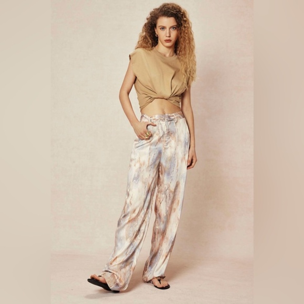 Micas Marble Print High Waisted Full-length Straight Leg Pants
1XL MA4-1